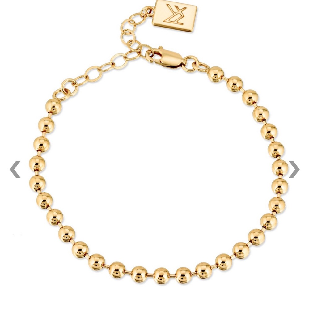 Miranda Frye fashion Jackson bracket